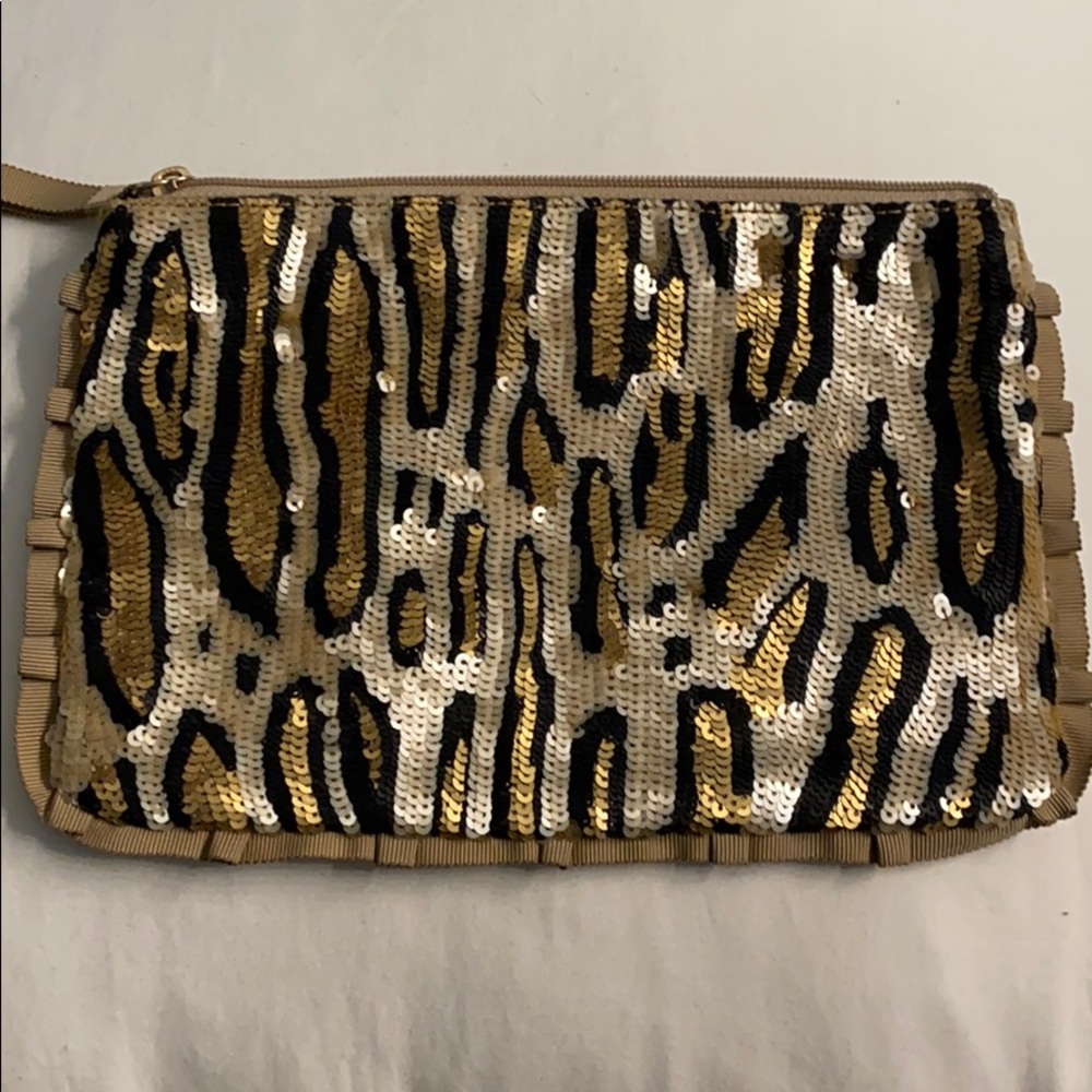 Sequins Clutch - image 5